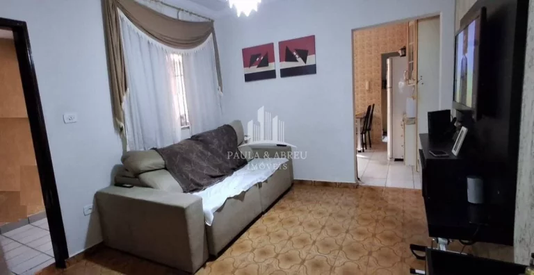 Imagem Casa Térrea 125m², 3 Dormitórios, 1 Banheiro, 1 Lavabo, 2 Vagas, Churrasqueira, Cômodo de depósito na Vila Bela Vista, Santo André