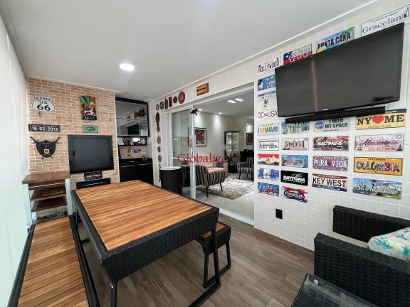 Imagem Apartamento à Venda com 2 Suítes e 2 Vagas no Bairro Ponta da Praia em Santos por R$ 1.500.000,00