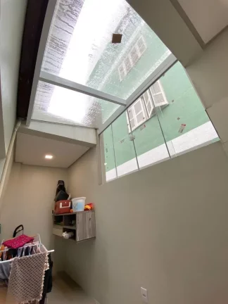 Imagem Triplex à venda, com 3 quartos, 130m²