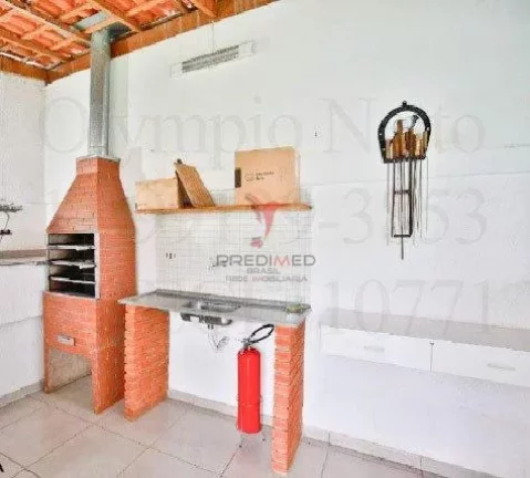 Imagem Excelente Apartamento na Praça da Árvore
