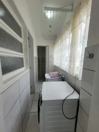 Imagem Apartamento quadra mar mobiliado com 2 dormitórios sendo 1 suíte e 1 vaga em Balneário Camboriú