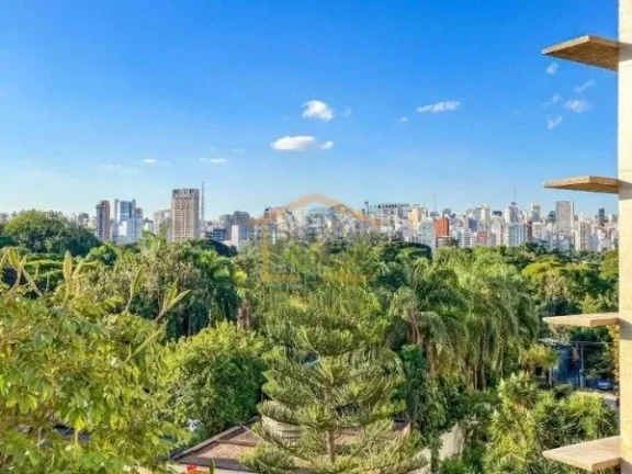 Imagem Apartamento de 188m², reformado, com 3 dormitórios sendo 2 suítes e 1 vaga de garagem. Possui sal...