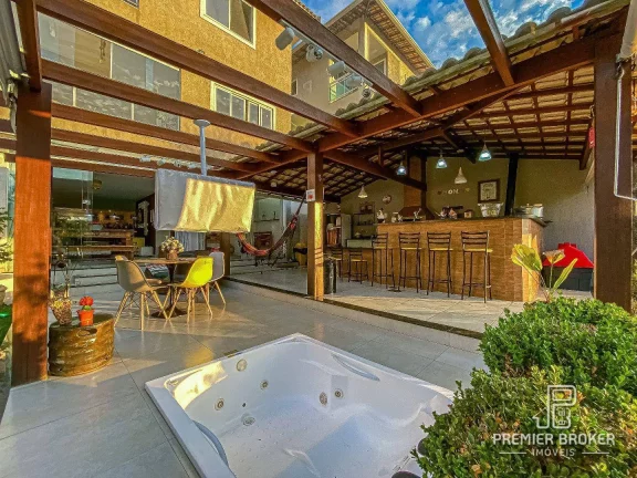 Imagem Casa à venda, 307 m² por R$ 1.800.000,00 - Tijuca - Teresópolis/RJ