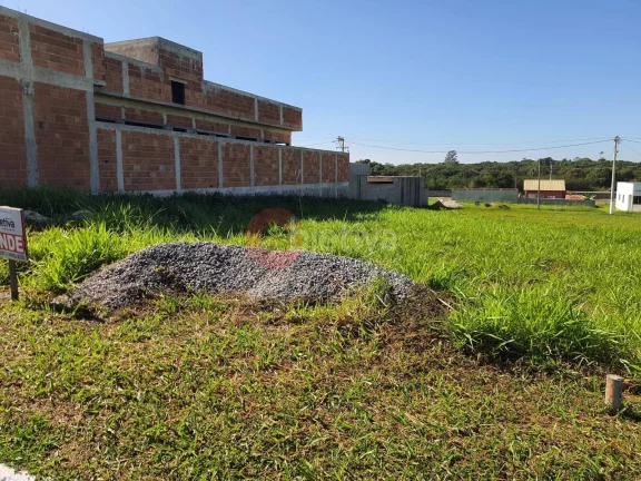 Imagem Terreno em condomínio - 360m2 - São Pedro da Aldeia - RJ