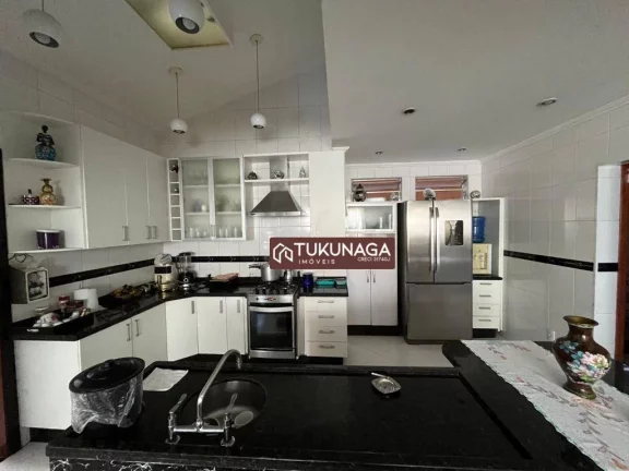 Imagem Sobrado com 4 quartos à venda, 210 m² por R$ 880.000 - Vila Rosália - Guarulhos/SP