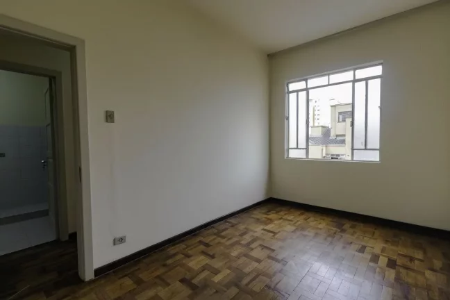 Imagem Apartamento a Venda 2 quartos no Centro de Curitiba