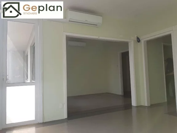 Excelente, Conjunto Comercial, 4 Salas, 2 Banh, sem Vaga, 130m.