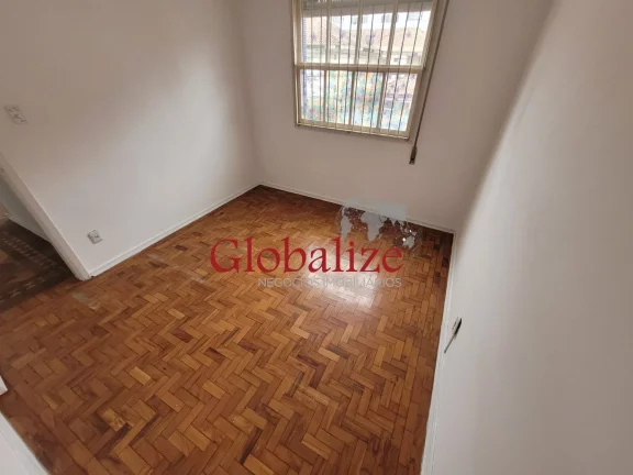 Imagem APARTAMENTO 02 DORMITÓRIOS + DEPENDÊNCIA DE EMPREGADA COMPLETA, R$450.000,00, GARAGEM FECHADA, ÓTIMA LOCALIZAÇÃO