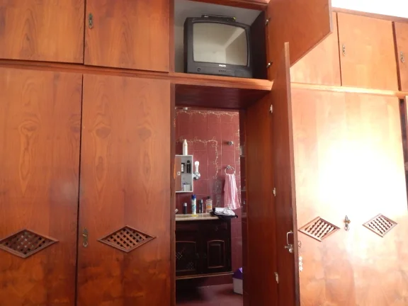 Imagem Casa a Venda em Guaratinguetá SP.