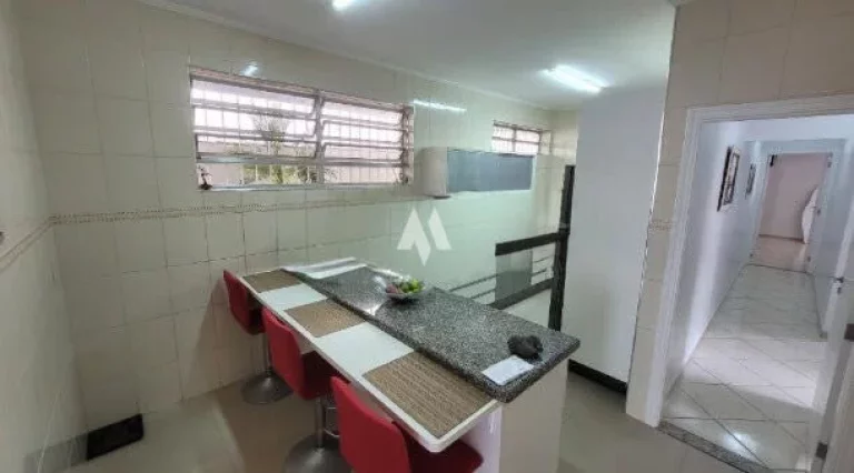 Imagem Casa com 3 quartos - piscina na Ponta da Praia em Santos