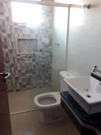 Imagem Sobrado com 3 dorms, Maracanã, Praia Grande - R$ 750 mil, Cod: 1998