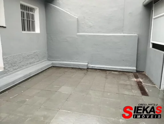 Imagem Casa comercial para venda ou locação em São Paulo-SP, Tatuapé: 5 quartos, 3 banheiros, 2 vagas, 200m². Venha conferir!