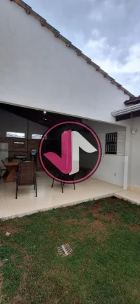 Imagem Casa de Esquina em Condomínio Fechado  Entre Rios, Jd. Universitário Charmosa casa térrea de es...