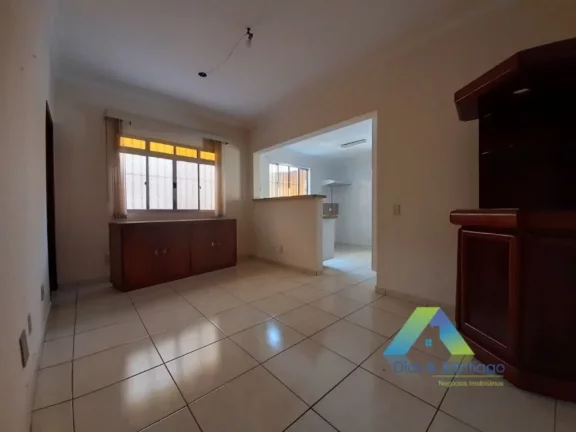 Imagem SANTO ANDRÉ LINDO SOBRADO 236 metros, 3 suítes, 3 vagas, espaço gourmet, edícula ótima localização e valor !!