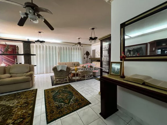 Imagem Casa à venda, 389 m² por R$ 2.900.000,00 - Balneário Flórida - Praia Grande/SP