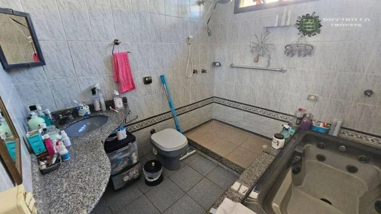 Imagem Casa com 3 dormitórios à venda, 190 m² por R$ 1.650.000,00 - Canto do Forte - Praia Grande/SP