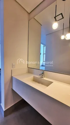 Imagem Casa de condomínio a venda na Vila dos Plátanos em Campinas/SP

Lindo e espaçoso sobrado com áre...