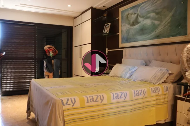 Imagem Descubra o conforto e a sofisticação neste incrível apartamento de 4 dormitórios à venda no Edi...