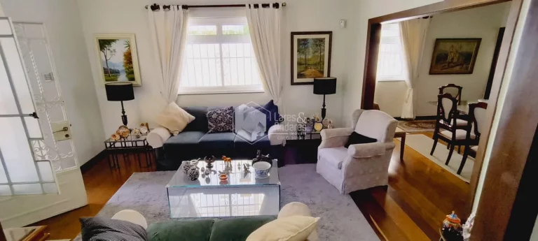 Imagem Sobrado à venda, 710m² com 4 dorm sendo 2 suítes, 8 vagas, casa com edícula, piscina com cascata e churrasqueira - Alto da Lapa