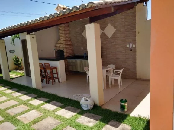 Imagem Casa em Rua Pública à Venda no Bairro Mosqueiro - Confira os Detalhes!