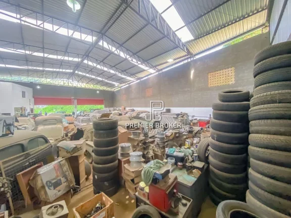 Imagem Galpão à venda, 545 m² por R$ 3.500.000,00 - Albuquerque - Teresópolis/RJ