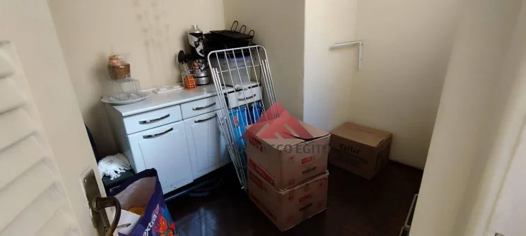 Imagem Apartamento no centro,proximo a todo comércio,forum supermercado Guanabara,próximo as barcas,e terminal rodoviário,imóvel amplo,um lance de escada,vaz