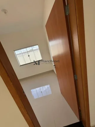 Imagem Casa 3 Quartos em Goianira Divisa com Goiânia | Esquina