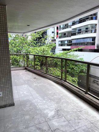 Foto do imóvel Apartamento com 4 Quartos à Venda, 150 m² em Praia Da Costa - Vila Velha
