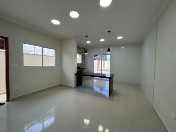 Imagem Casa para Venda em Itanhaém, Cibratel II, 2 dormitórios, 1 suíte, 2 banheiros, 2 vagas