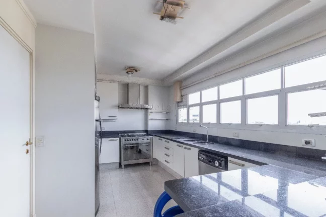 Imagem Ótima cobertura com 600m², Moema Índios, com vista espetacular. Amplo living para vários ambient...