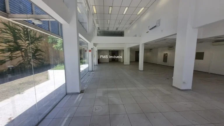 Imagem Loja com 550m2 na Vila Romana