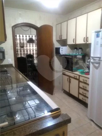 Imagem Casa à venda com 3 quartos, sendo 1 suíte, em Jaguaré, São Paulo - SP