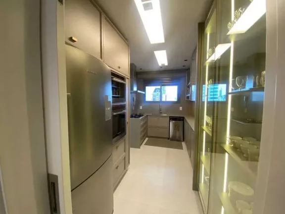 Imagem Apartamento de alto padrão com vista para o mar com 4 suítes e 2 vagas em Balneário Camboriú