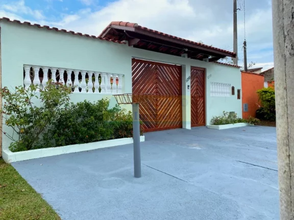 Imagem Casa com 3 dormitórios á venda na Martim de Sá
