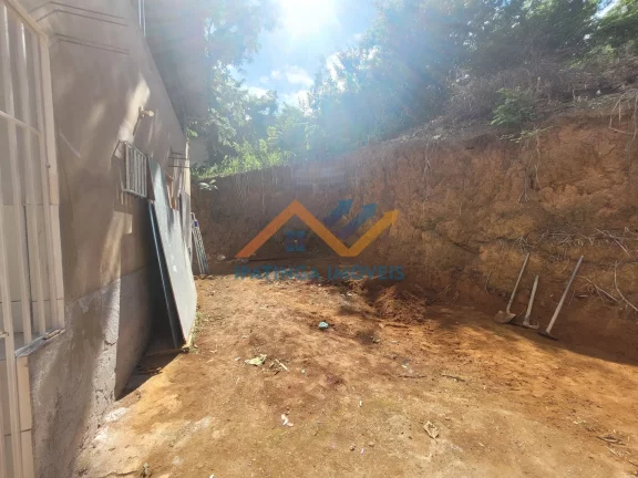 Imagem Casa a venda no bairro Jardim Vitória - Santana do Paraiso