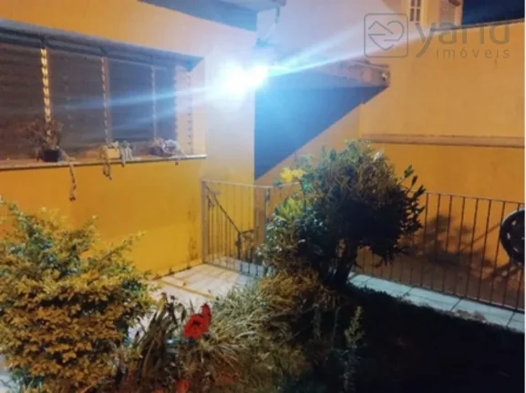 Imagem Imperdível oportunidade: Casa à venda em Jundiaí-SP, Jardim Messina, 4 quartos, 1 sala, 2 banheiros, 3 vagas, 190m²!