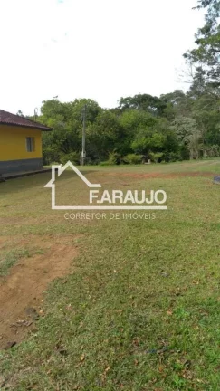 Imagem Sítio à venda em Tapiraí com 10 alqueires 5 quartos, 10 vagas