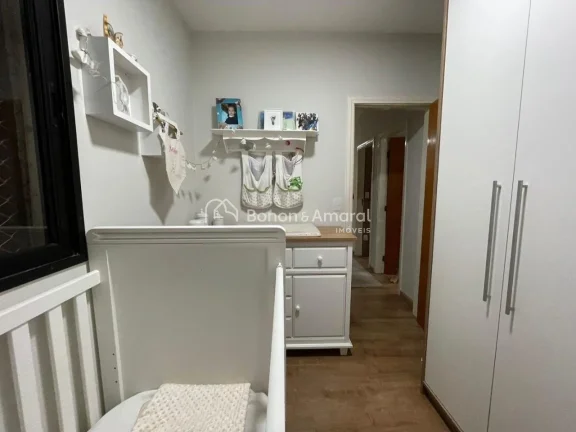 Imagem Apartamento à venda entre Cambuí e Taquaral, com 76m² de área útil, três dormitórios, sendo u...
