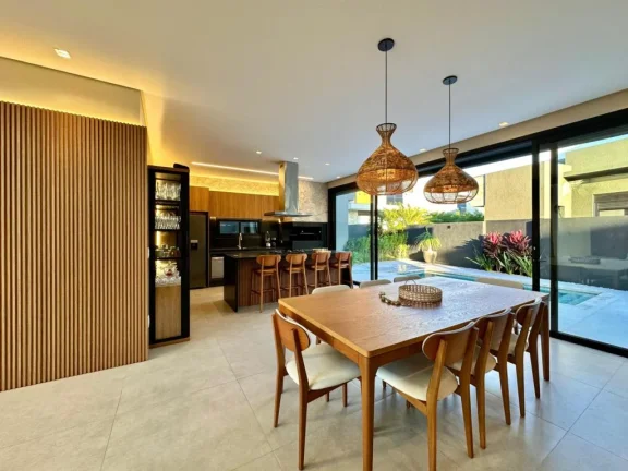 Imagem Casa em Condominio 4 Dormitórios - Bairro Remanso