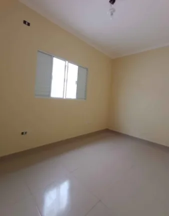 Imagem Casa para Venda em Itanhaém, Bopiranga, 2 dormitórios, 1 suíte, 1 banheiro, 2 vagas