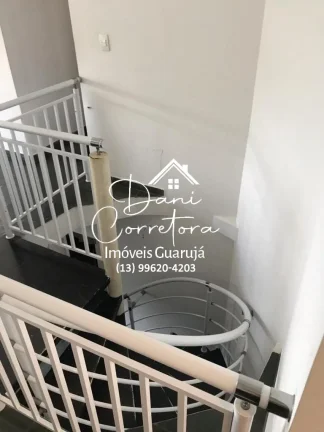 Imagem Cobertura de Luxo à Venda no Jardim Las Palmas, Guarujá-SP: 3 quartos, 2 suítes, 2 salas, 2 vagas de garagem, 220m².