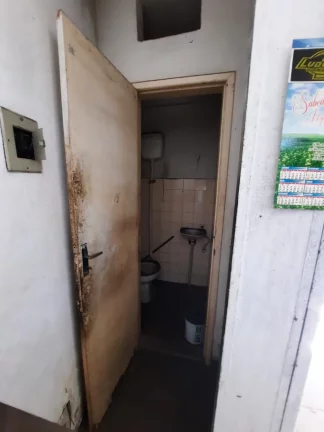 Imagem Loja COMERCIAL em Cabo Frio - RJ, Jacaré