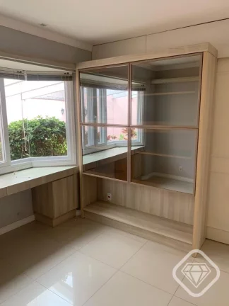 Imagem Viva com conforto, lazer e natureza no Terra Ville!

Casa térrea de alto padrão, ideal para quem b...