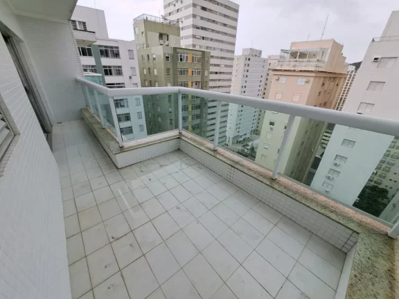 Imagem Apartamento com 3 dormitórios, 140 m² - venda por R$ 700.000,00 ou aluguel por R$ 5.000,00/mês - Pitangueiras - Guarujá/SP