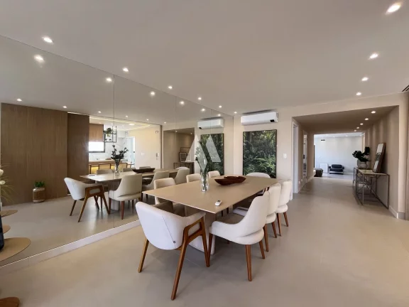 Imagem Apartamento Alto Padrão à venda com 3 suítes e Vista Parcial para o Mar no Boqueirão em Santos/SP
