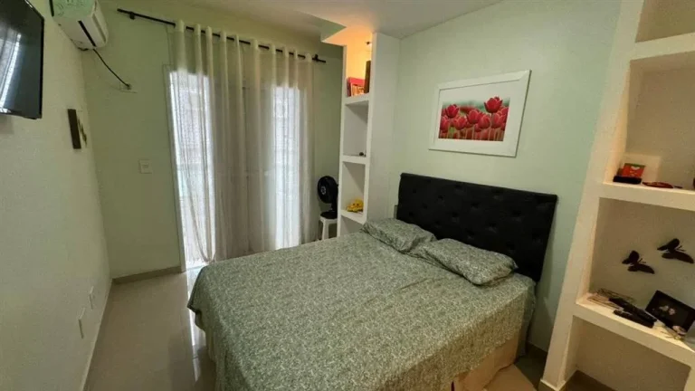 Imagem APARTAMENTO COM 50 m² - FORTE - PRAIA GRANDE SP