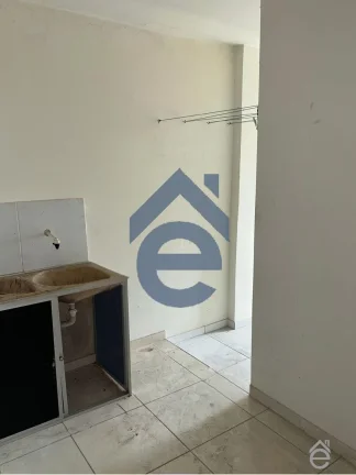 Imagem Casa para Aluguel no Vergel do Lago, sobrado com 3/4, todos 3 suítes, ótimo loca