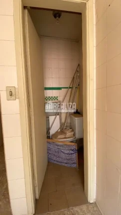 Imagem Apartamento à venda no Condomínio Edifício Tassiana, bairro Estados Unidos em Uberaba