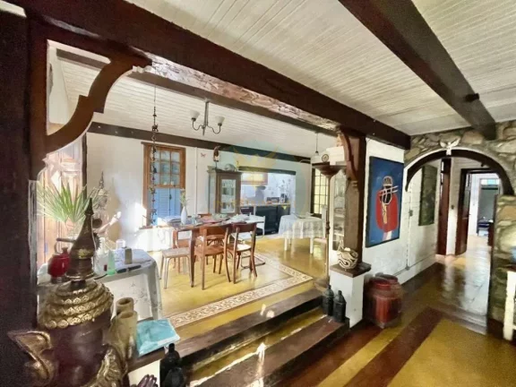Imagem Casa em Condomínio a Venda no bairro Granja Viana - Embu das Artes, SP
