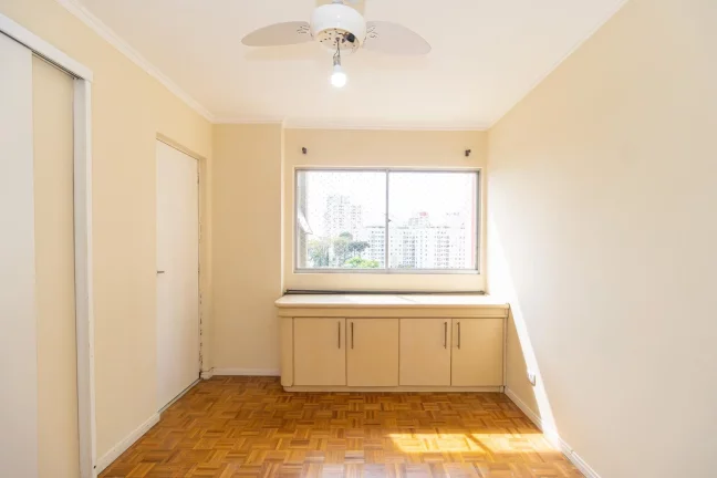 Imagem Apartamento de 3 quartos no bairro Cristo Rei